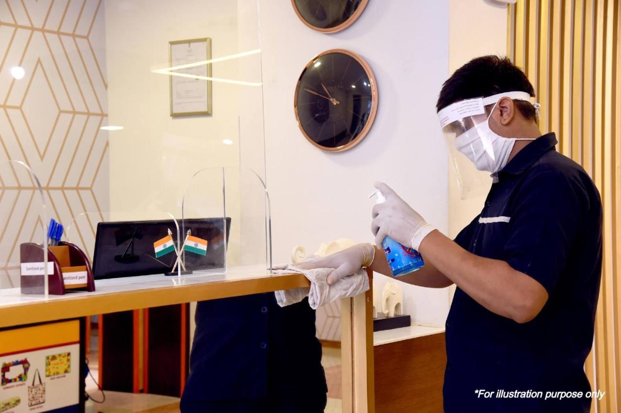 Hotel Vaccinated Staff - Oyo 15973 F Square Kochi Exteriér fotografie